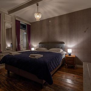Kamer met een King Size Bed